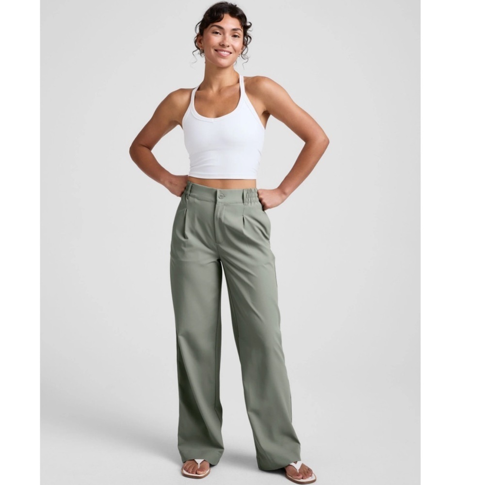 Beyond Yoga Women's Large Status Wide Leg Trouser Grey Sage Green NWT - Picture 2 of 8